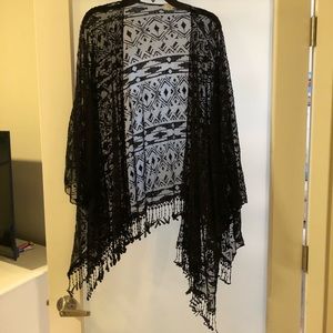 Black Shawl